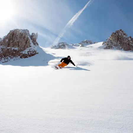 Modern Chalet With Sauna 샬레