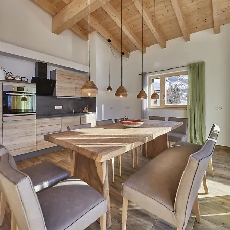 Modern Chalet With Sauna בקתה זאלבך הינטרגלם