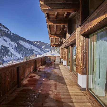 Chalet Modern In Hinterglemm With Sauna *